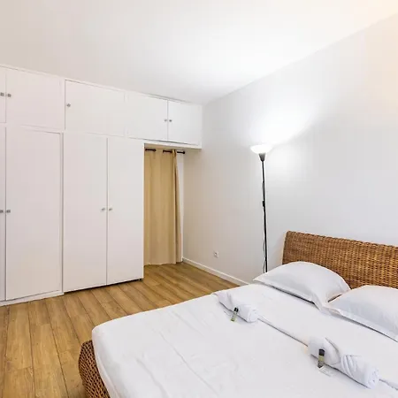 Guestready - L'petite Maison Rouge Apartamento Paris